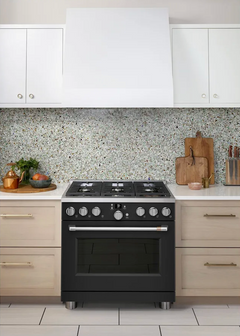 36 Inch Wide All-Gas Professional Range with 6 Burners and True Convection Oven