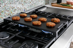 48 Inch Wide Smart Dual-Fuel Professional Range with 6 Burners and Griddle