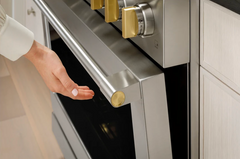 36 Inch Wide 5.75 Cu. Ft. Dual Fuel Professional Range with 6 Burners and Convection Oven